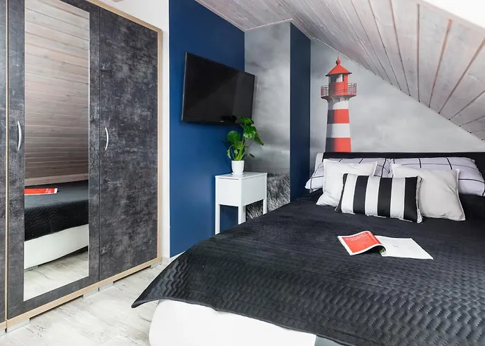 アパート 4 Pory Roku シフィノウイシチェ